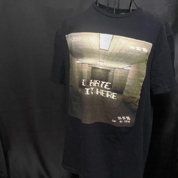 Hot Topic I Hate It Here Graphic T-Shirt Black Medium Unisex - Picture 1 of 3
